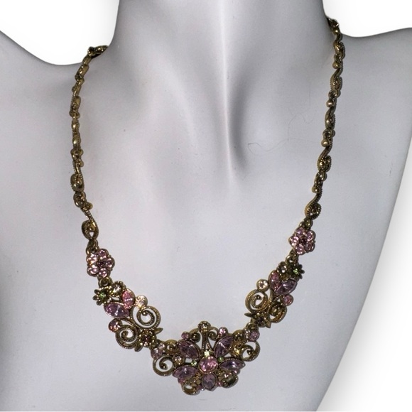 Vintage Avon Jewelry Set - Picture 5 of 9